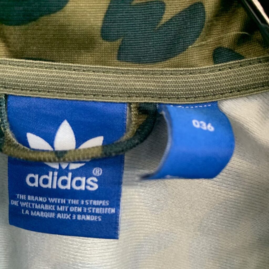 23530