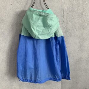 23500